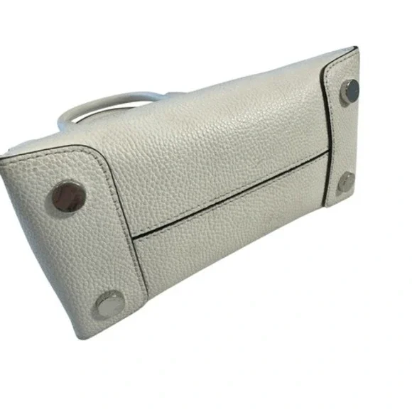 Michael Kors Mercer Medium Pebbled Leather Crossbody Bag in‎ Ivory - Picture 9 of 12